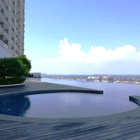 Silverscape Seaview Residence Melaka Eksteriør bilde
