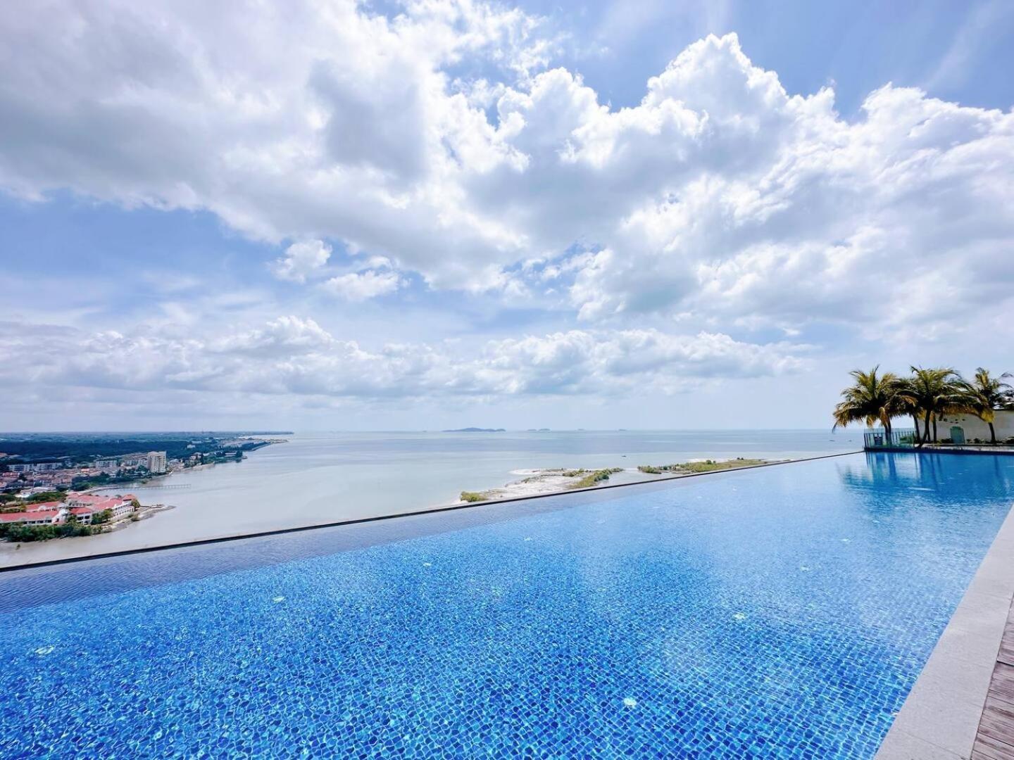 Silverscape Seaview Residence Melaka Eksteriør bilde